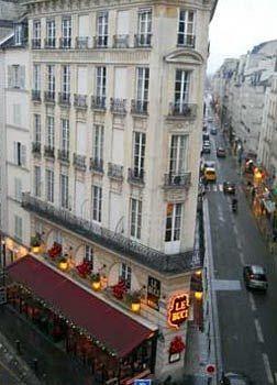 Le Petit Trianon Paris