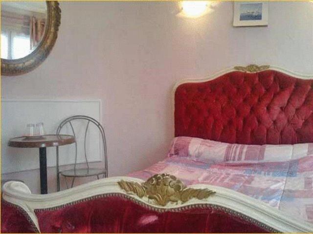 Hotel Le Petit Trianon 2*